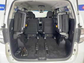 Photo '14' of Toyota Alphard