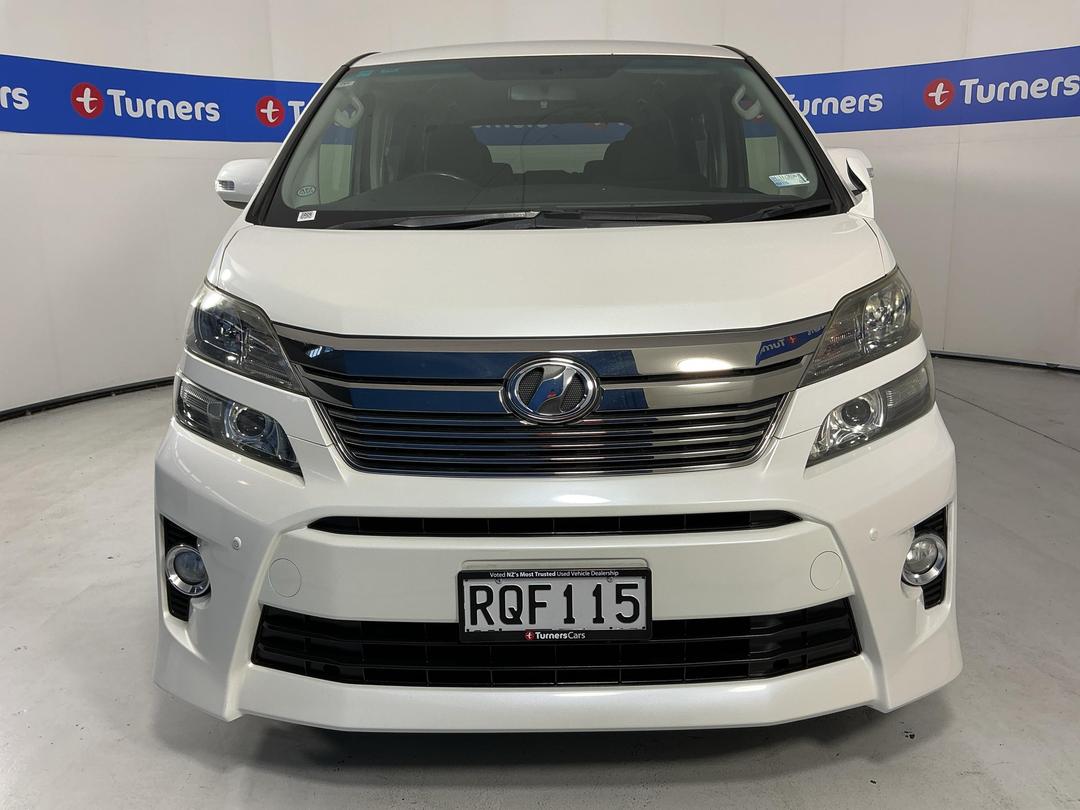 Photo '2' of Toyota Alphard
