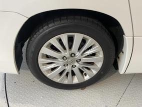 Photo '12' of Toyota Alphard