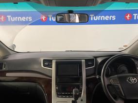 Photo '17' of Toyota Alphard