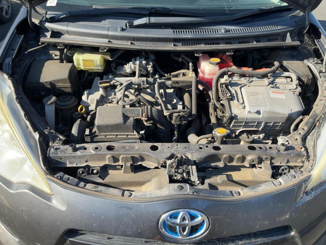 Photo '9' of Toyota Aqua