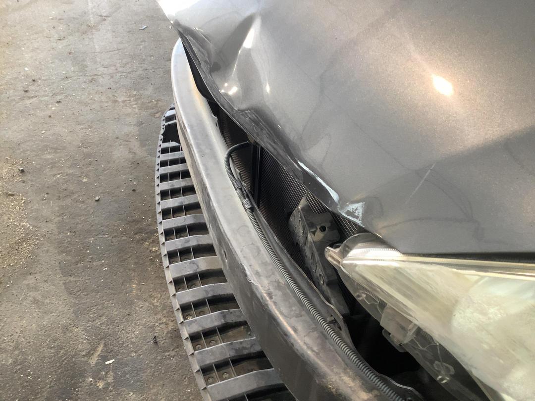 Photo '2' of Toyota Aqua Hybrid