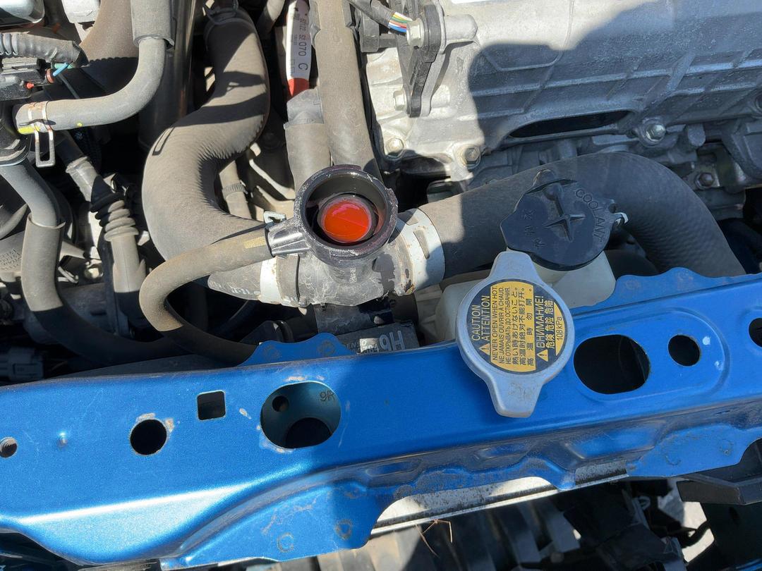 Photo '15' of Toyota Aqua Hybrid