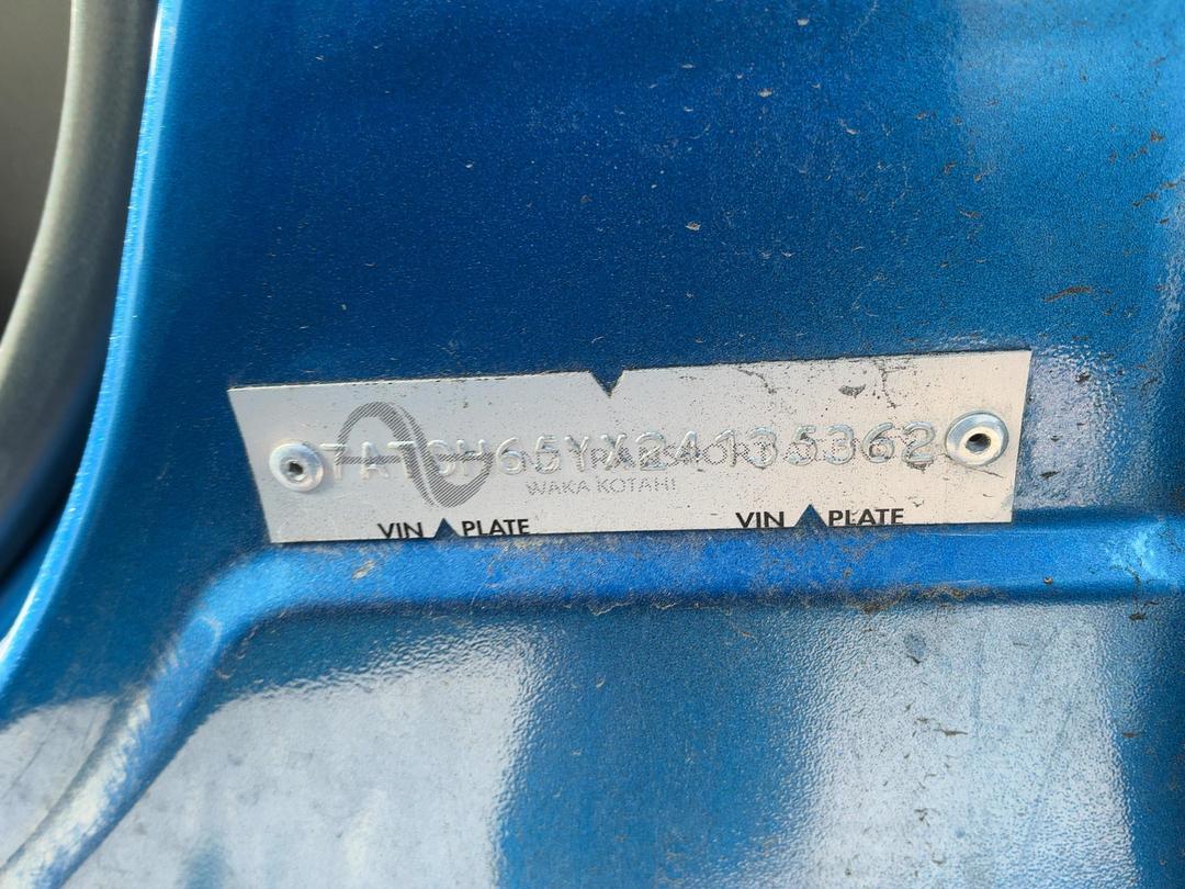 Photo '17' of Toyota Aqua Hybrid