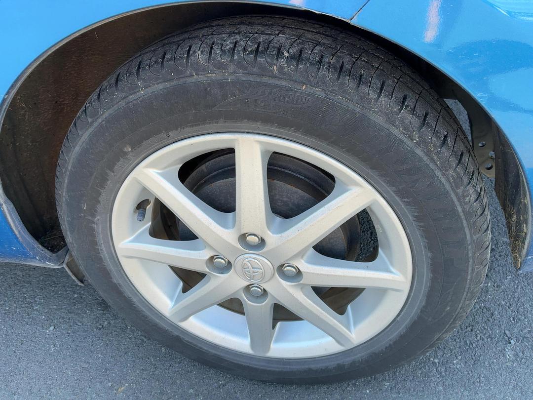 Photo '18' of Toyota Aqua Hybrid