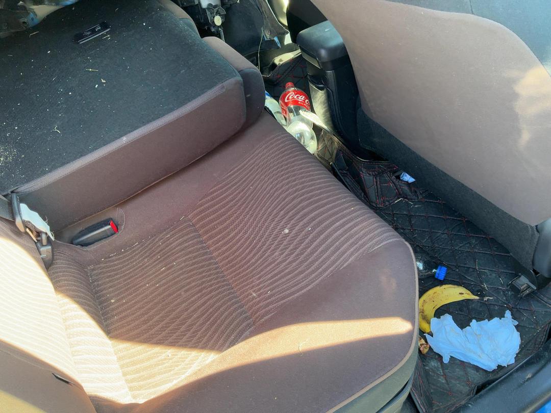 Photo '13' of Toyota Aqua Hybrid