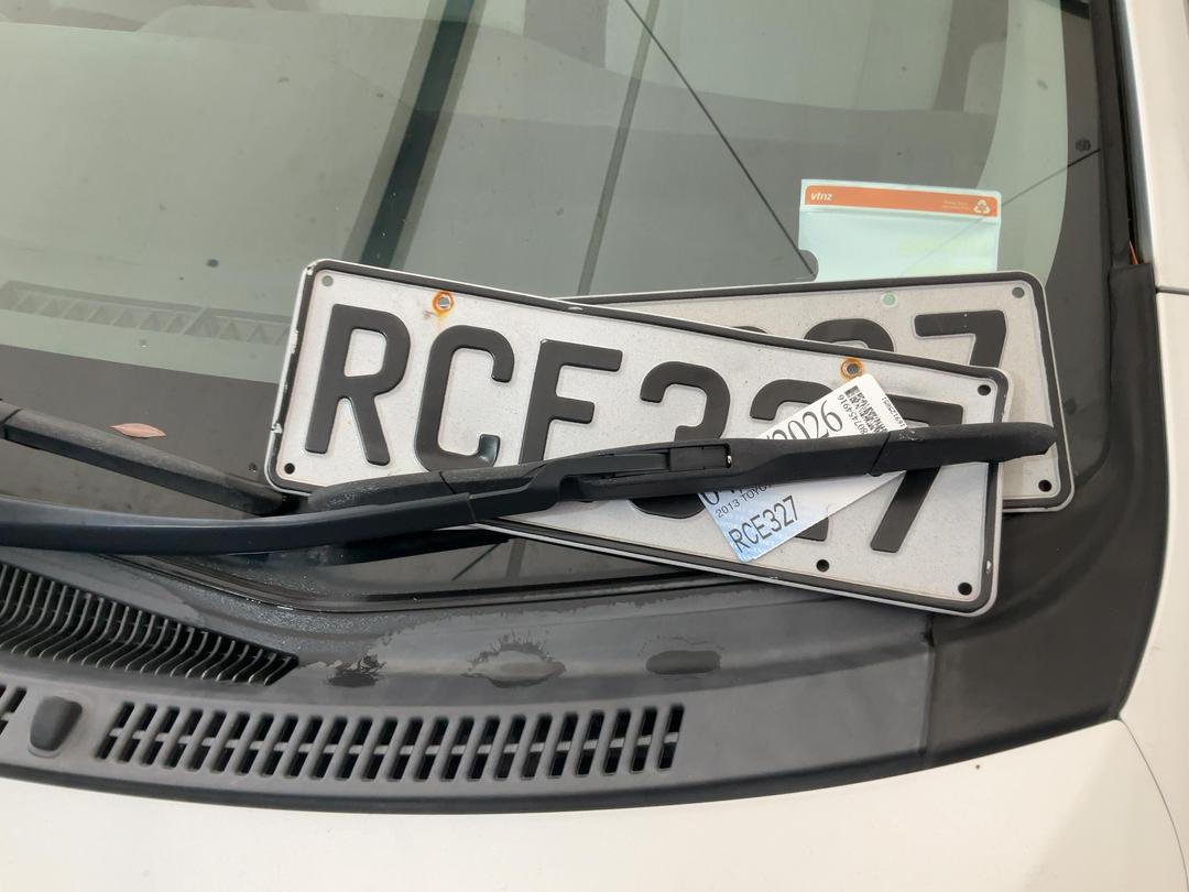 Photo '13' of Toyota Aqua