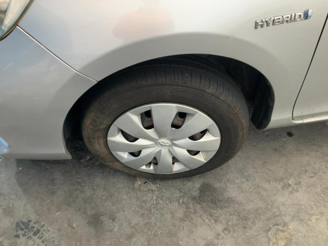 Photo '29' of Toyota Aqua