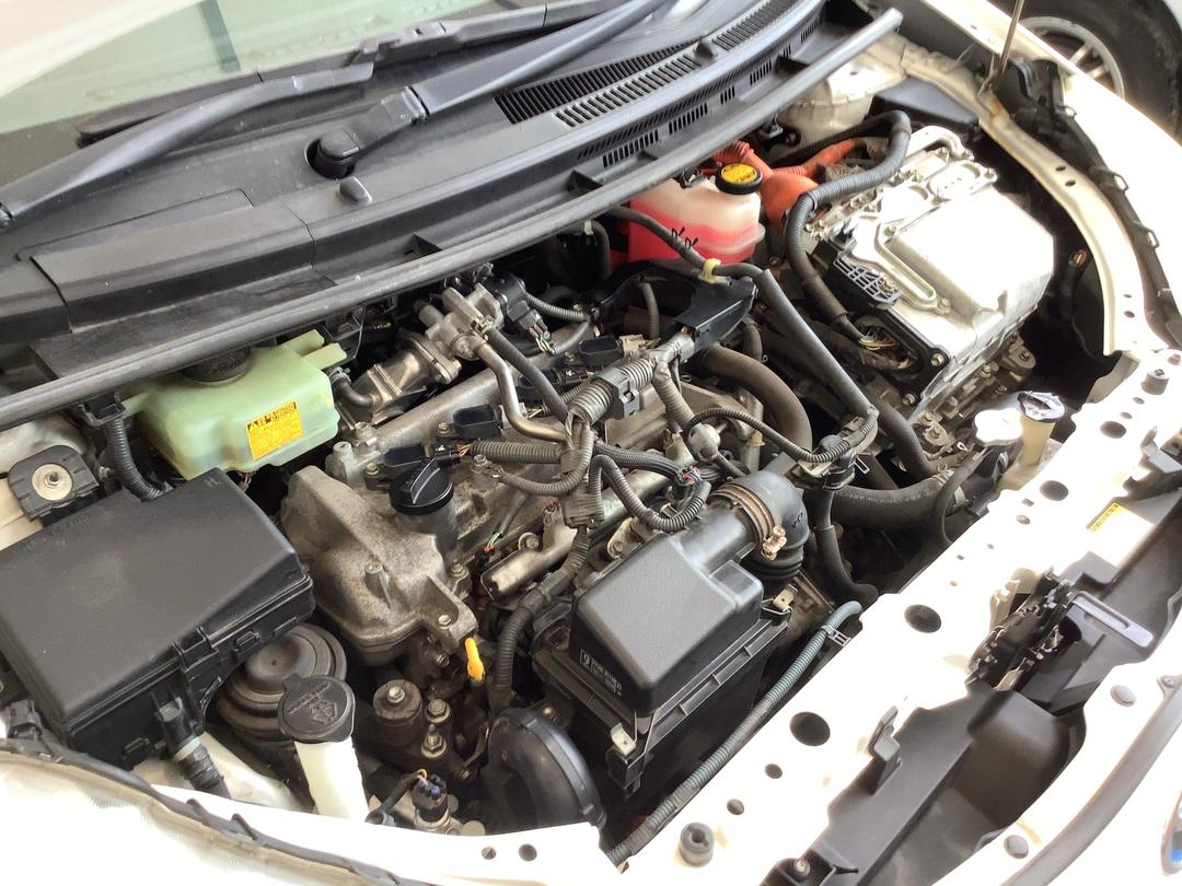 Photo '12' of Toyota Aqua