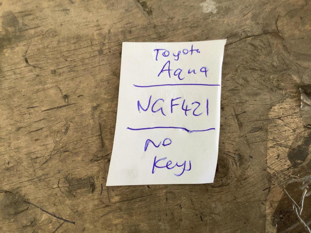 Photo '17' of Toyota Aqua