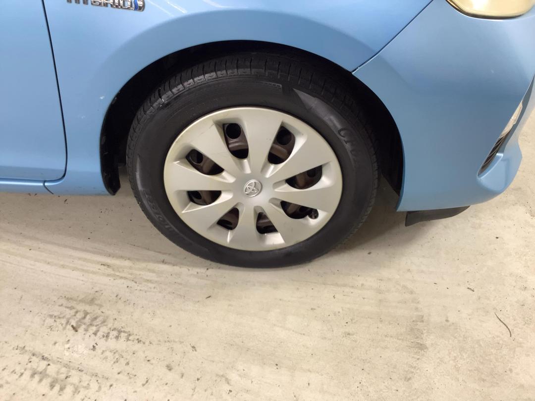 Photo '9' of Toyota Aqua