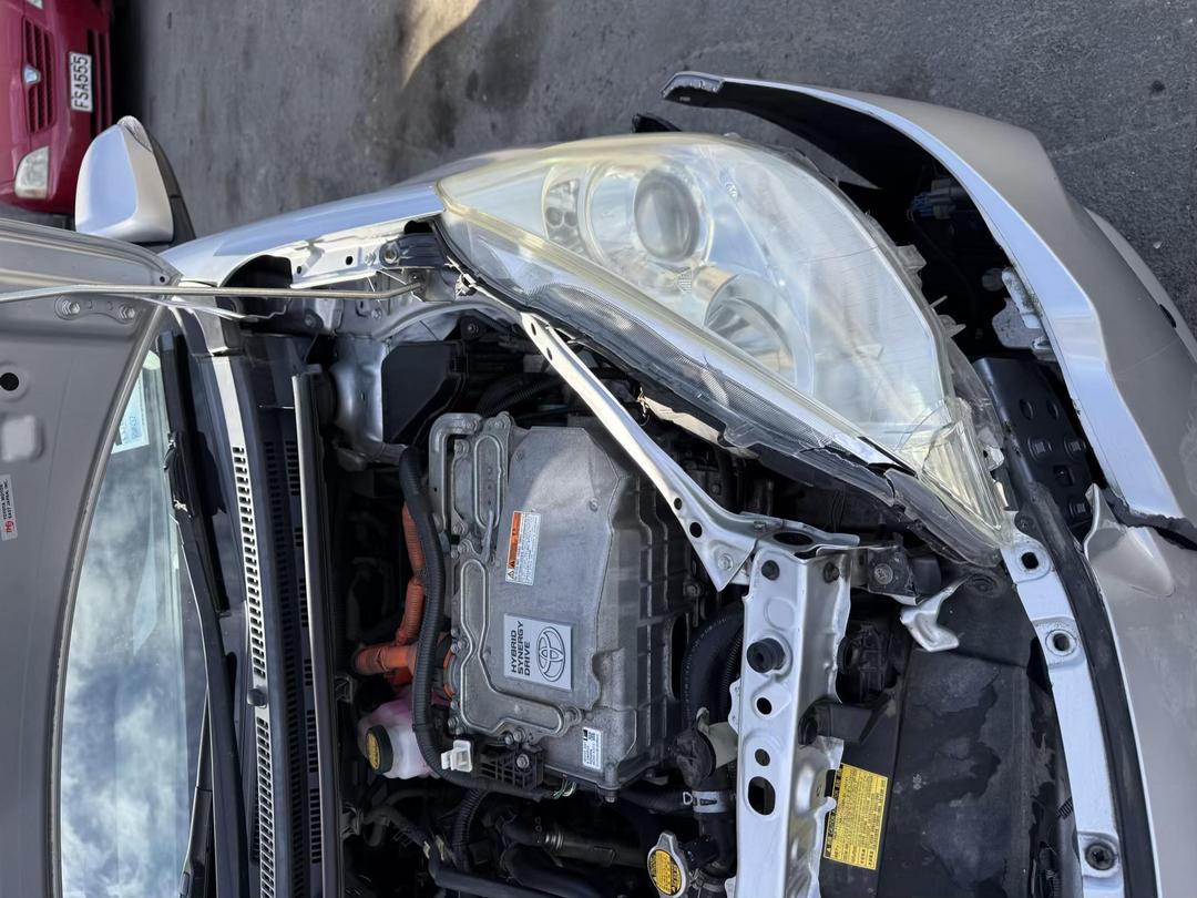 Photo '13' of Toyota Aqua