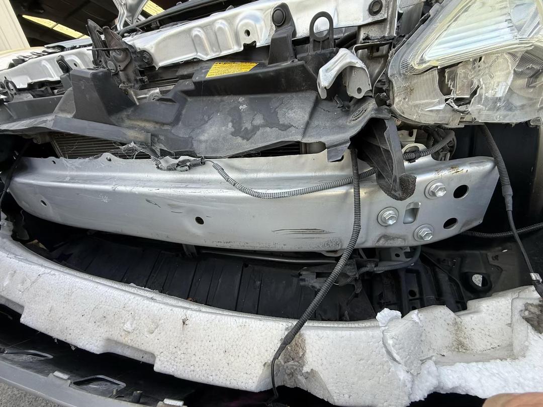 Photo '17' of Toyota Aqua