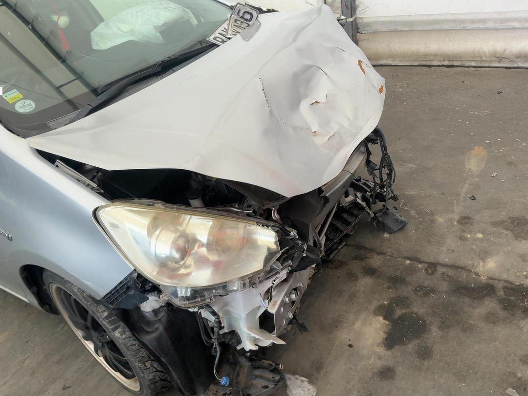 Photo '4' of Toyota Aqua Hybrid