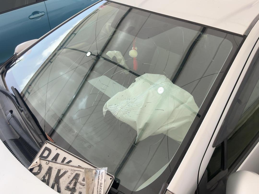 Photo '11' of Toyota Aqua Hybrid