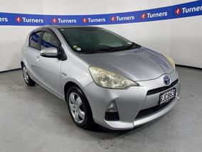 Image of 2013 Toyota Aqua