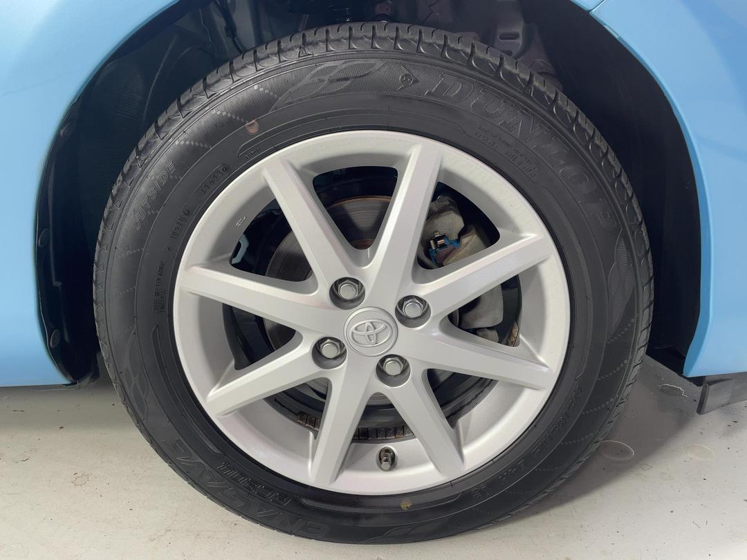 Photo '9' of Toyota Aqua