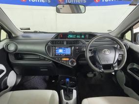 Photo '17' of Toyota Aqua