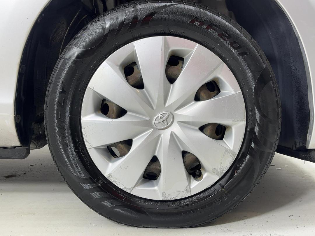 Photo '9' of Toyota Aqua