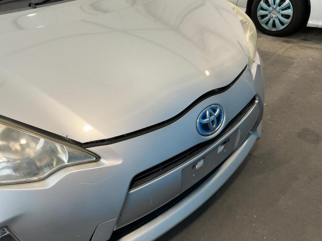 Photo '5' of Toyota Aqua Photo '5' of Toyota Aqua