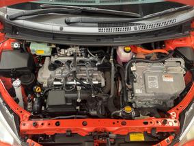 Photo '13' of Toyota Aqua