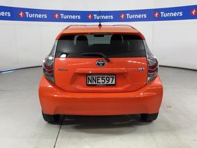 Photo '6' of Toyota Aqua