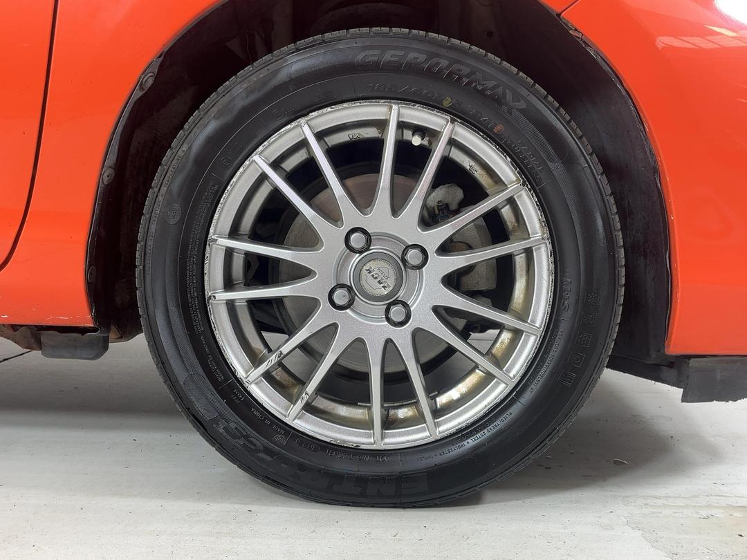 Photo '9' of Toyota Aqua