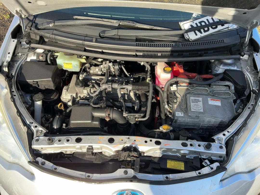 Photo '29' of Toyota Aqua