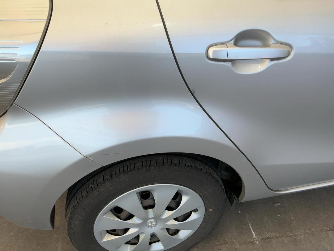Photo '11' of Toyota Aqua