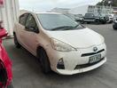 Thumbnail '6' of Toyota Aqua