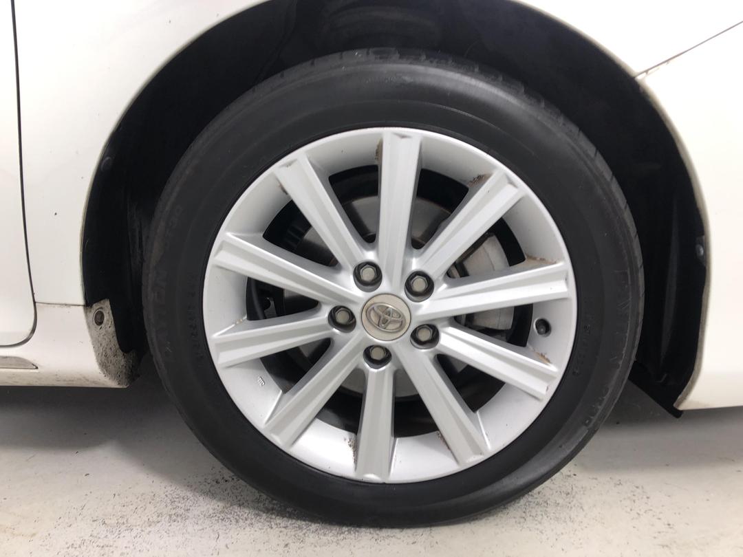 Photo '9' of Toyota Camry