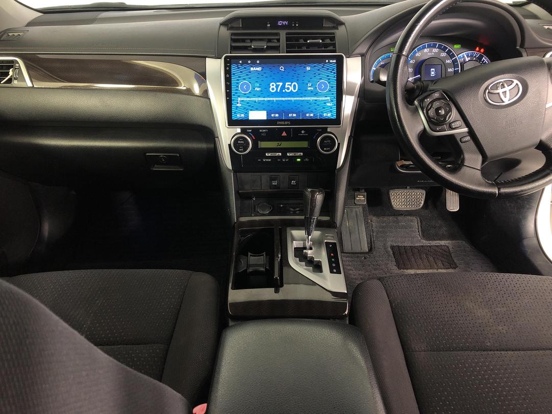 Photo '17' of Toyota Camry