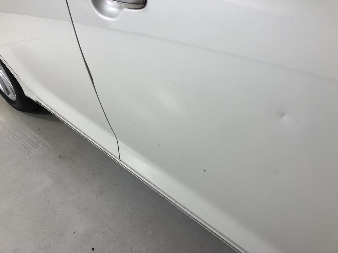 Photo '23' of Toyota Camry