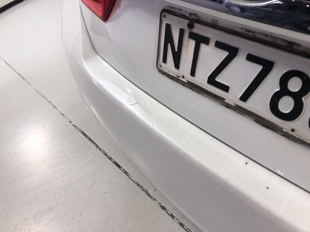 Photo '26' of Toyota Camry