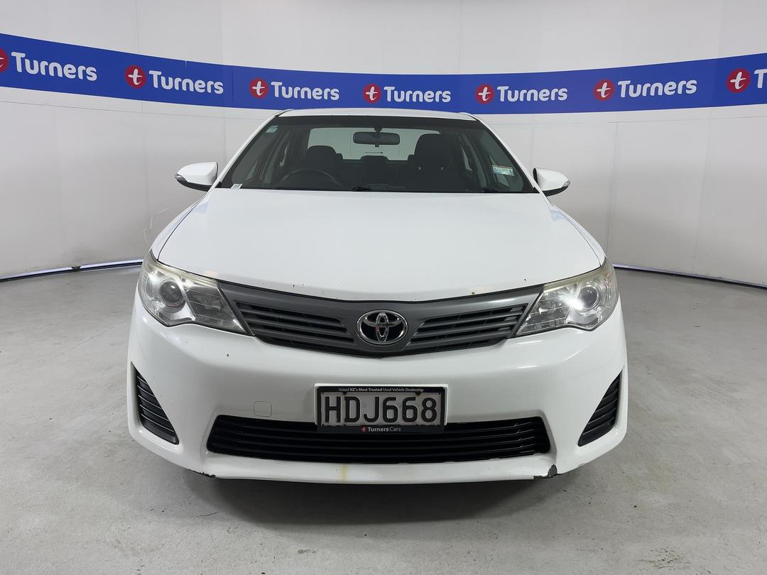 Photo '2' of Toyota Camry GL Photo '2' of Toyota Camry GL
