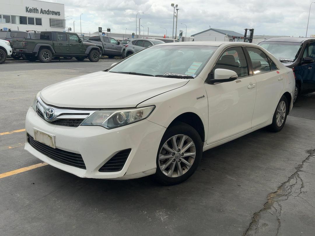 Photo '2' of Toyota Camry E Photo '2' of Toyota Camry E