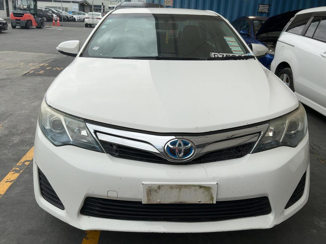 Photo '10' of Toyota Camry E Photo '10' of Toyota Camry E