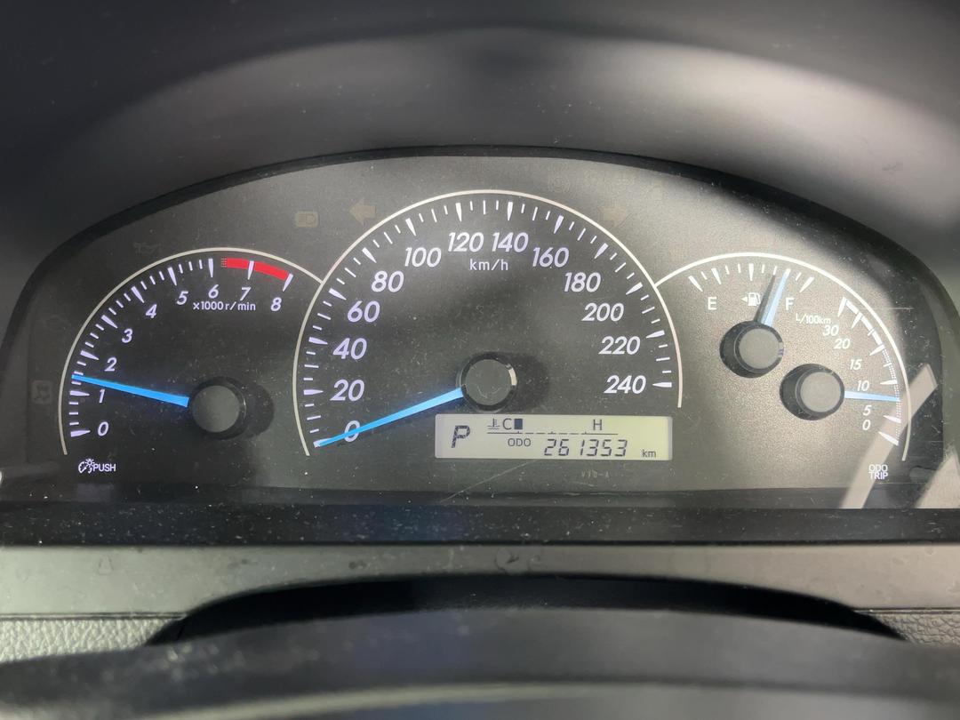 Photo '21' of Toyota Camry