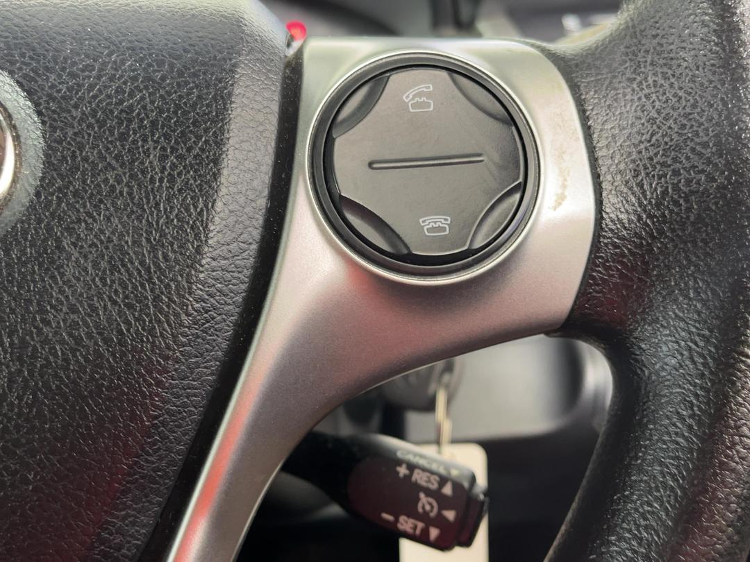 Photo '24' of Toyota Camry