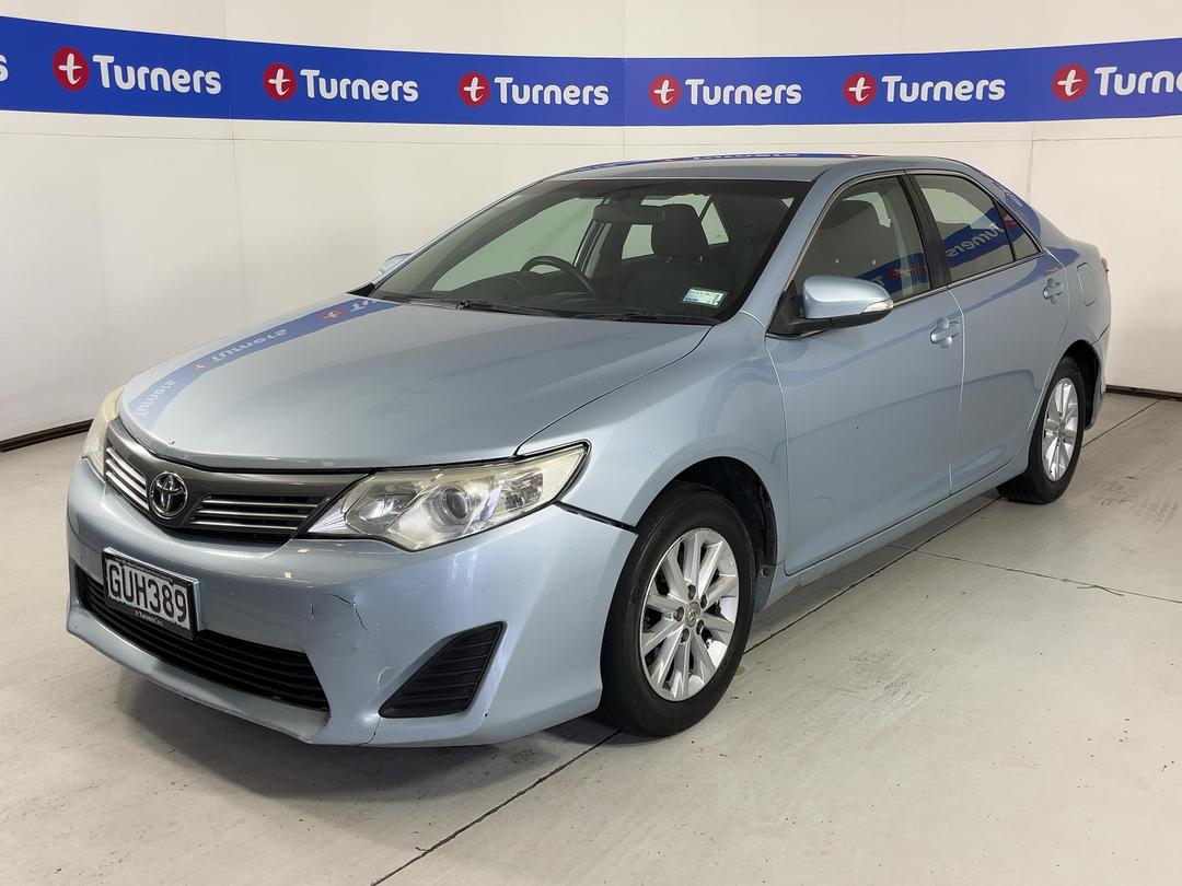 Photo '4' of Toyota Camry