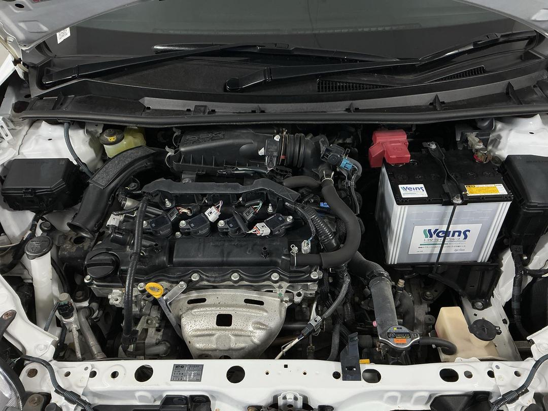 Photo '13' of Toyota Corolla