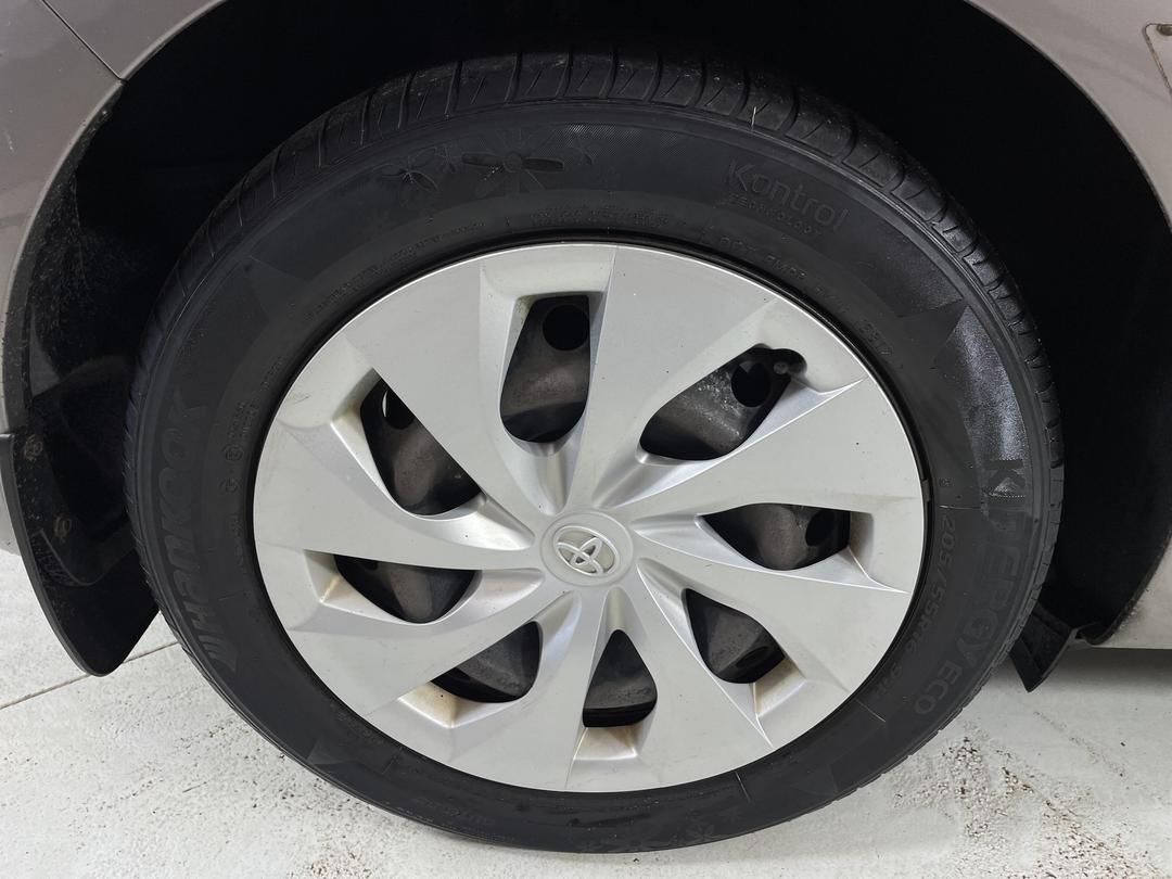 Photo '12' of Toyota Corolla