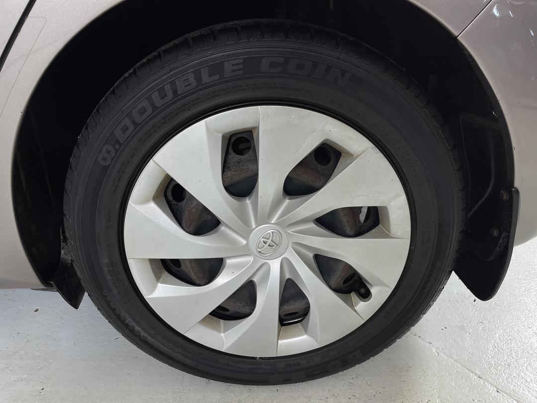 Photo '11' of Toyota Corolla