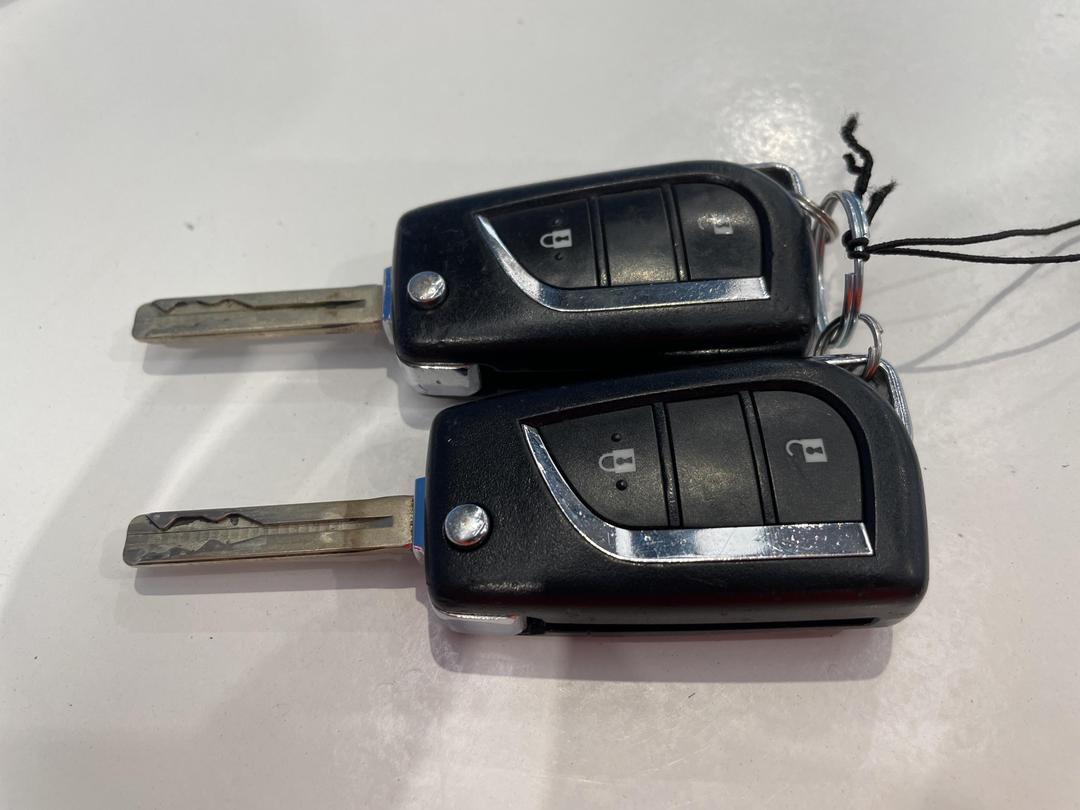 Photo '22' of Toyota Corolla