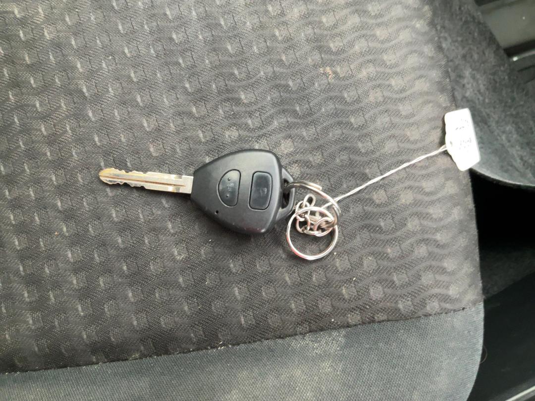 Photo '12' of Toyota Corolla GX