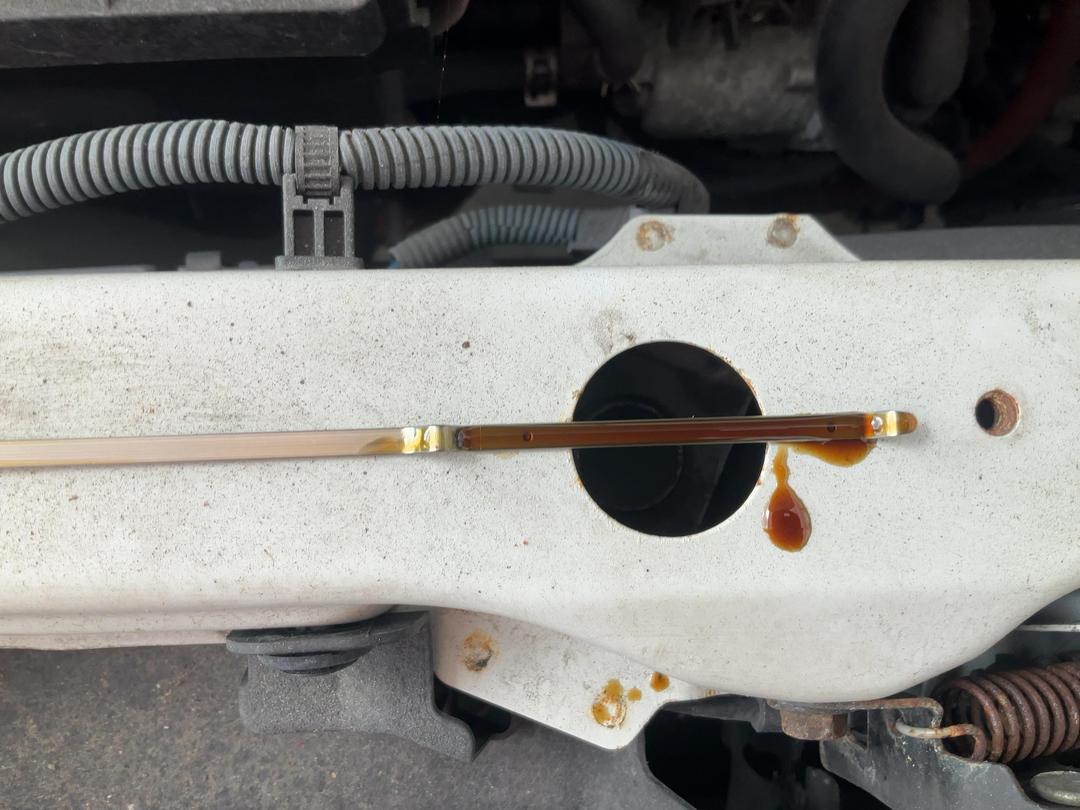 Photo '12' of Toyota Corolla Fielder Hybrid