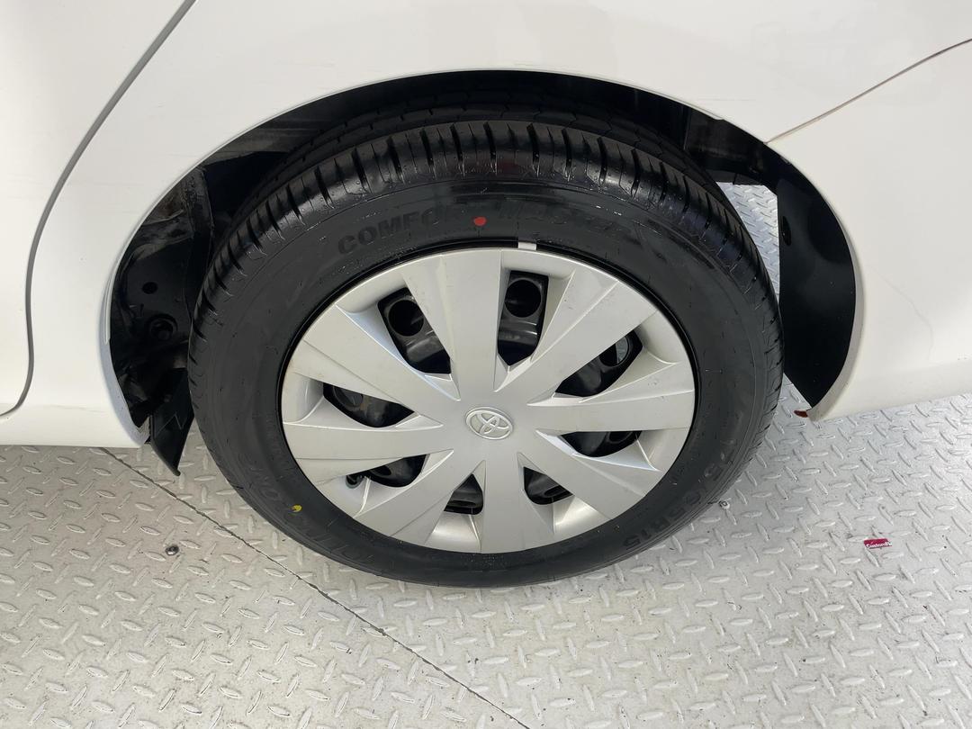 Photo '11' of Toyota Corolla