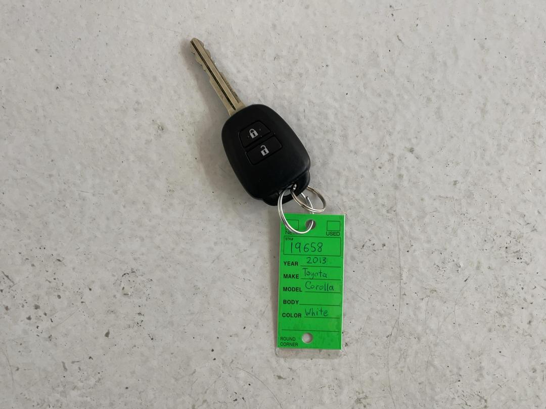 Photo '22' of Toyota Corolla