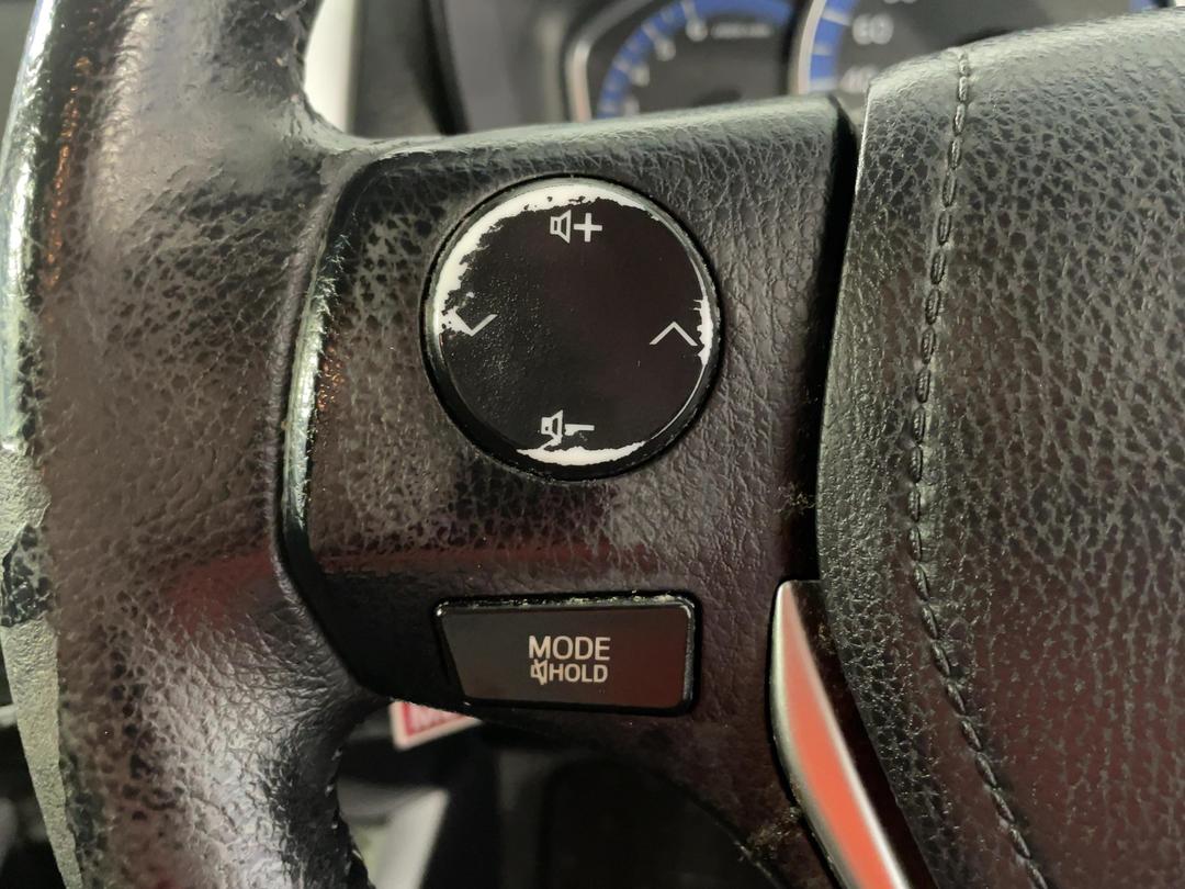 Photo '27' of Toyota Corolla