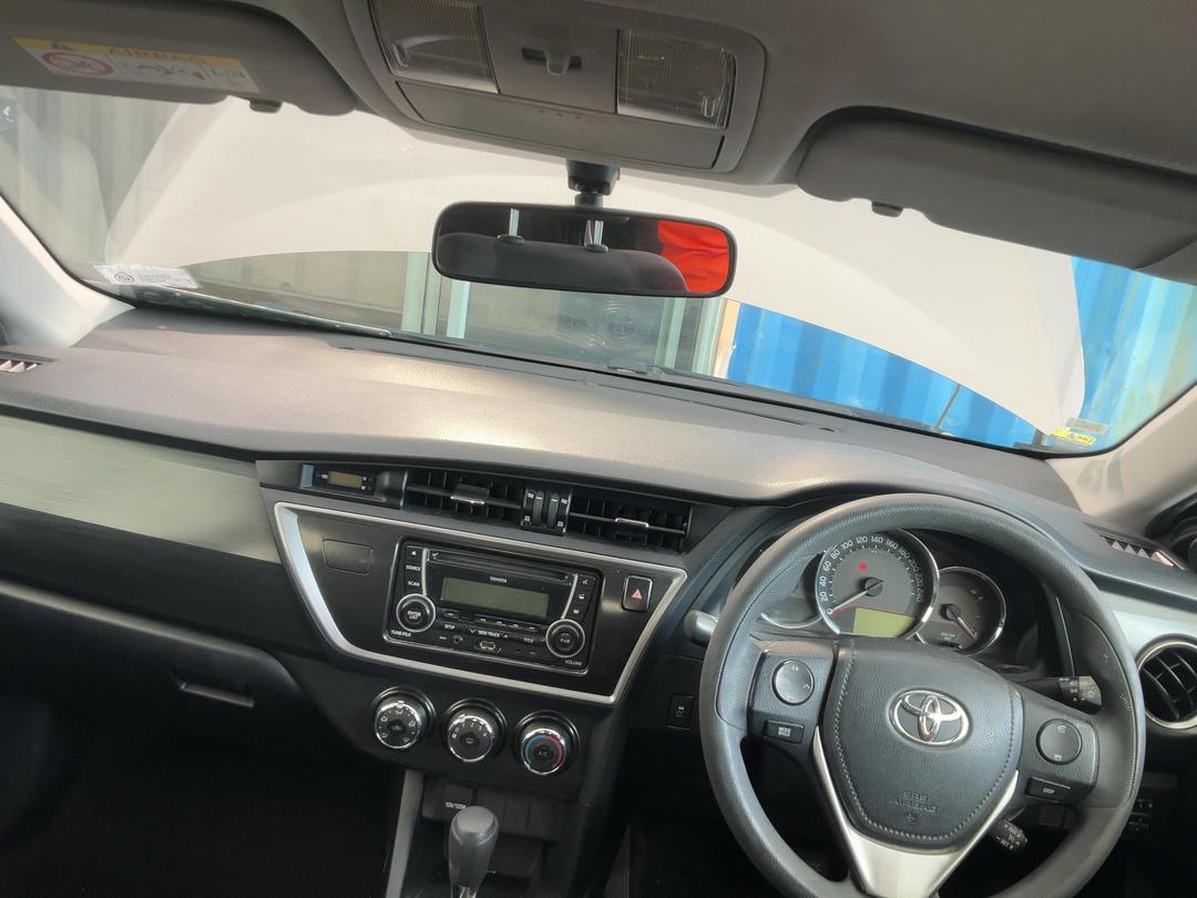 Photo '22' of Toyota Corolla GX Photo '22' of Toyota Corolla GX